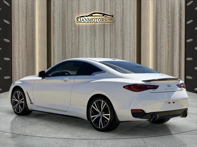 2022 INFINITI Q60 LUXE AWD