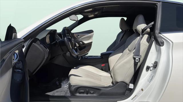 2022 INFINITI Q60 LUXE AWD