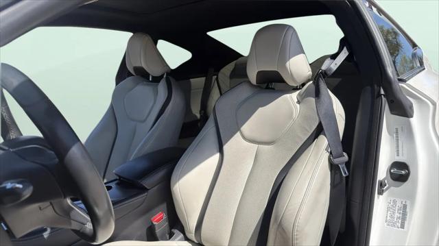 2022 INFINITI Q60 LUXE AWD