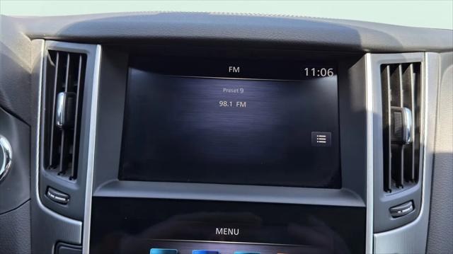2022 INFINITI Q60 LUXE AWD