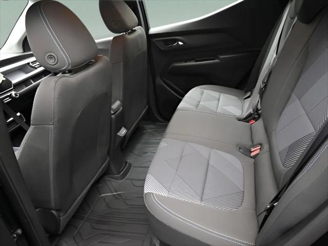 2027 Chevrolet Bolt LT FWD
