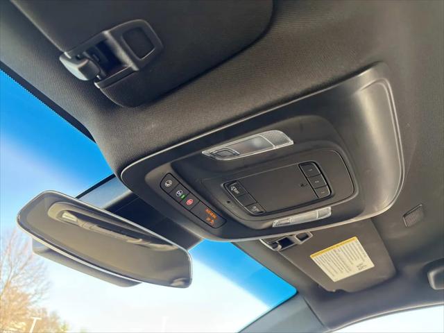 2023 Cadillac CT4 Premium Luxury
