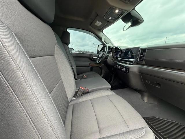 2025 Chevrolet Silverado 3500HD 4WD Regular Cab Long Bed LT