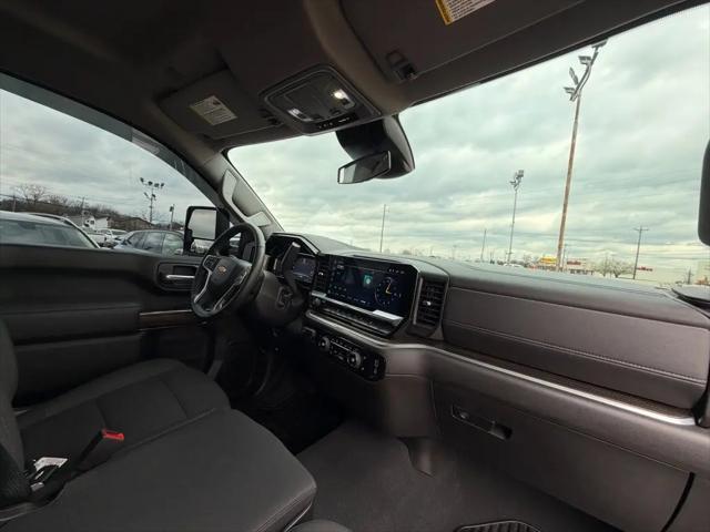 2025 Chevrolet Silverado 3500HD 4WD Regular Cab Long Bed LT