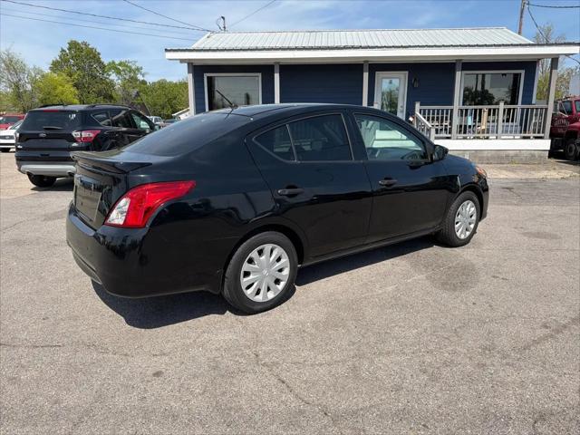 2017 Nissan Versa 1.6 S+