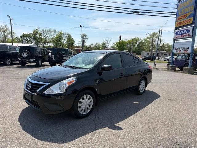 2017 Nissan Versa 1.6 S+