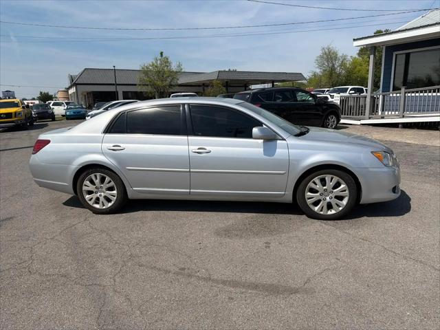 2010 Toyota Avalon XL