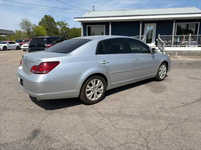2010 Toyota Avalon XL