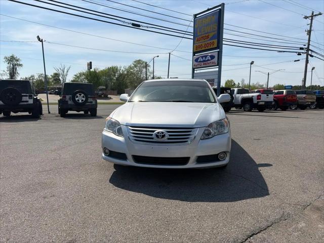 2010 Toyota Avalon XL