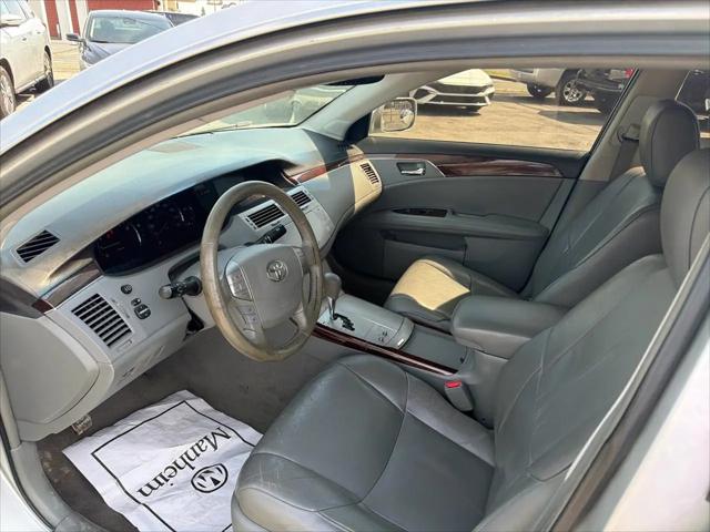 2010 Toyota Avalon XL