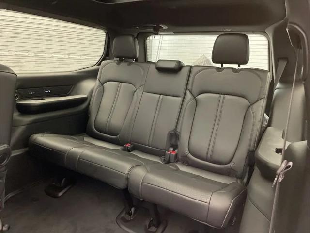 2026 Jeep Grand Wagoneer Upland 4x4
