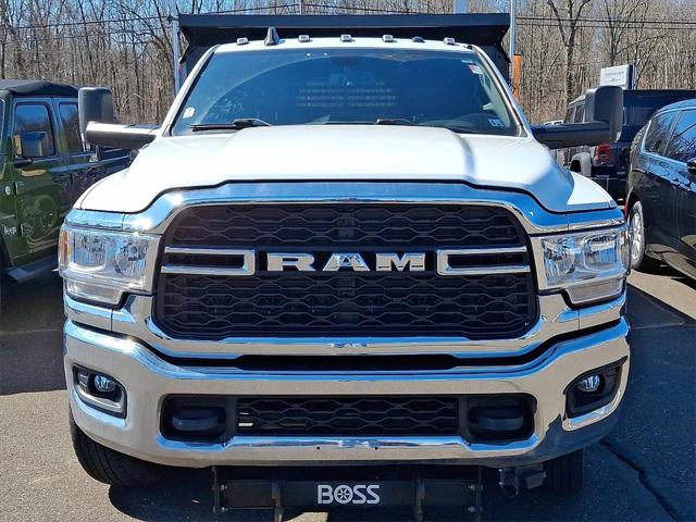 2022 RAM 3500 Chassis Tradesman/SLT/Laramie/Limited