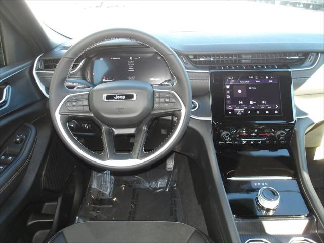 2025 Jeep Grand Cherokee Altitude X 4x4