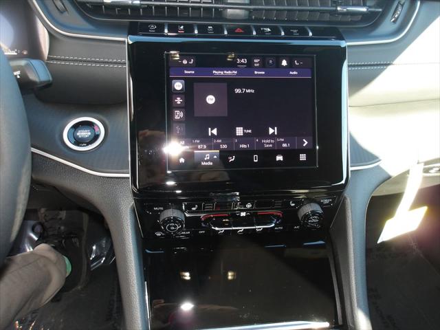 2025 Jeep Grand Cherokee Altitude X 4x4