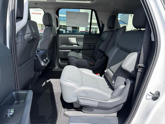 2026 Ford Expedition Max Active MAX