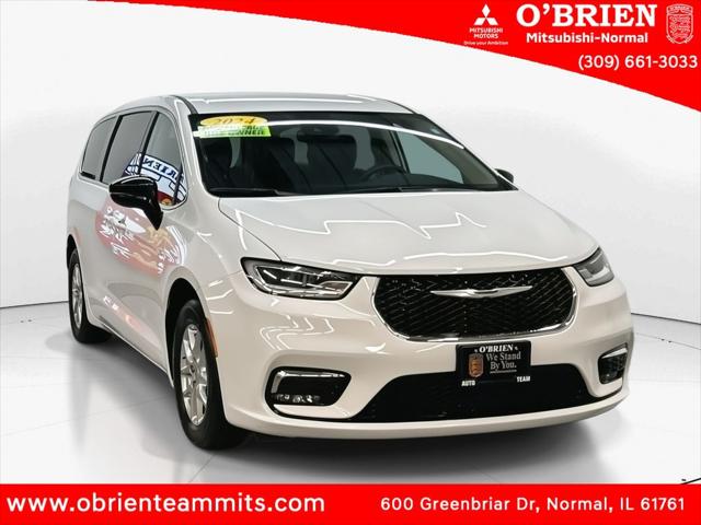 2024 Chrysler Pacifica Touring L for sale in Normal, IL