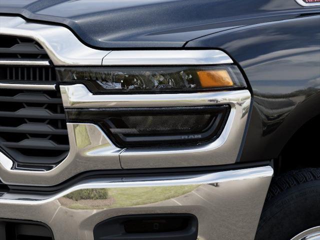 2026 Ram 3500 Tradesman Crew Cab 4x4 8 Box