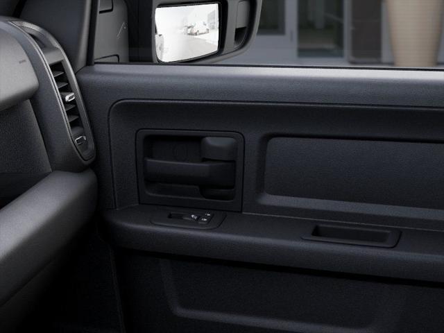 2026 Ram 3500 Tradesman Crew Cab 4x4 8 Box