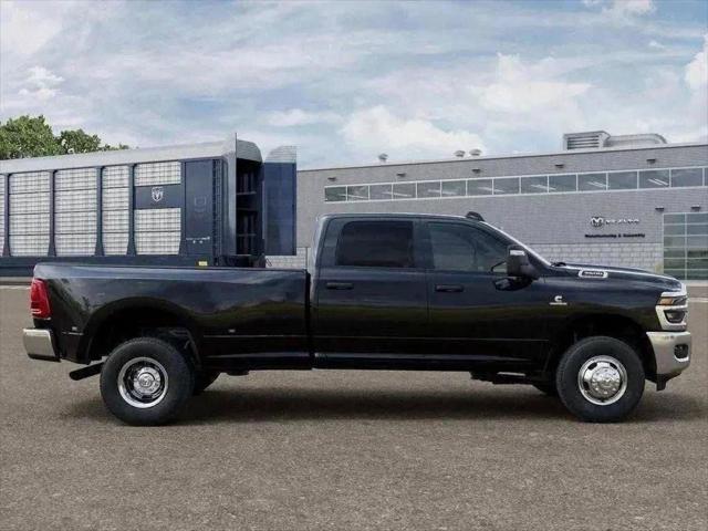 2026 Ram 3500 Tradesman Crew Cab 4x4 8 Box