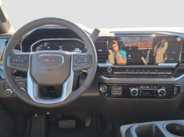 2026 GMC Sierra 2500HD Crew Cab, Standard Bed, SLE, 4WD