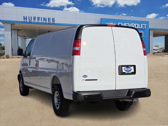 2026 Chevrolet Express Cargo Van 2500 Extended Wheelbase, WT, RWD