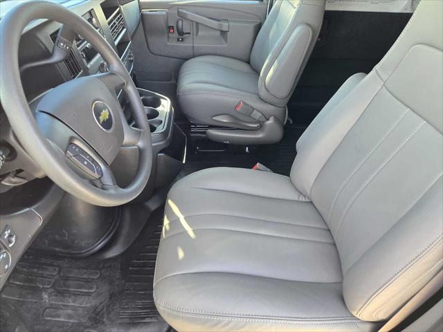 2026 Chevrolet Express Cargo Van 2500 Extended Wheelbase, WT, RWD