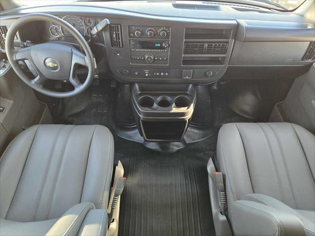 2026 Chevrolet Express Cargo Van 2500 Extended Wheelbase, WT, RWD