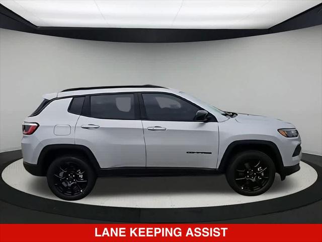 2026 Jeep Compass Latitude Altitude
