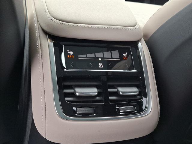 2026 Volvo XC90 Plug-In Hybrid Ultra Dark Theme, T8 AWD, Electric/Gasoline, 7 Seats
