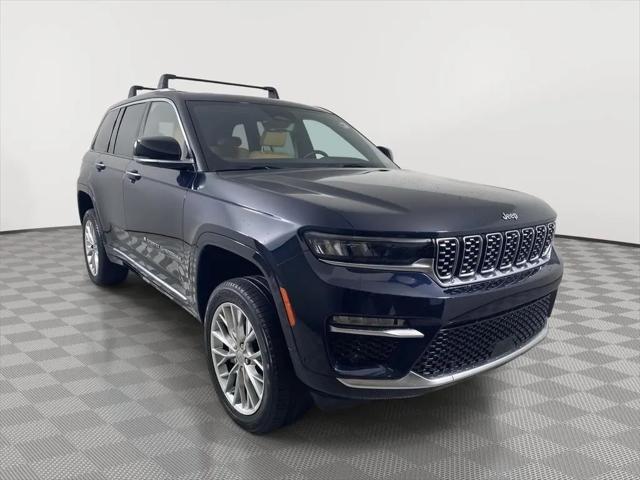 2024 Jeep Grand Cherokee Summit 4x4 for sale in Lincoln, NE