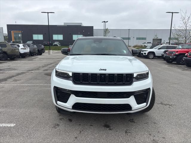 2026 Jeep Grand Cherokee GRAND CHEROKEE L SUMMIT 4X4