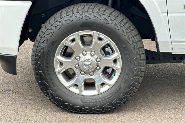 2020 Jeep Ram 2500 Laramie Mega Cab 4x4 6'4" Box