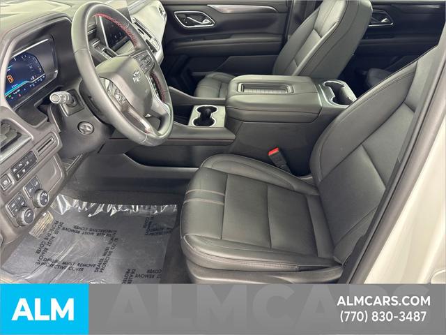 2024 Chevrolet Suburban 4WD RST