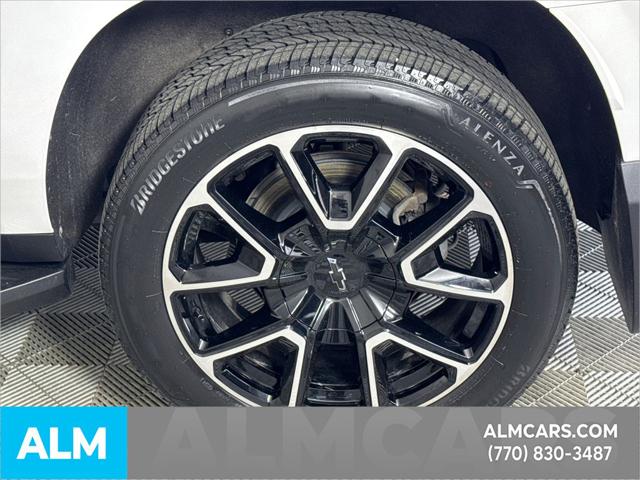 2024 Chevrolet Suburban 4WD RST
