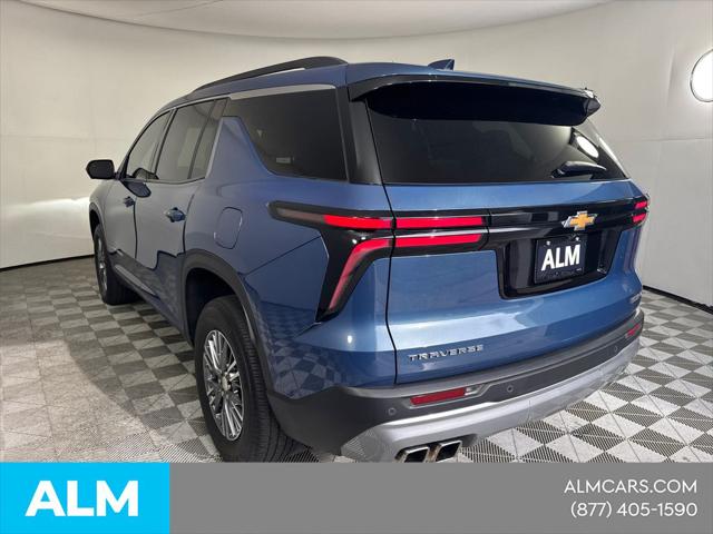 2024 Chevrolet Traverse FWD LT