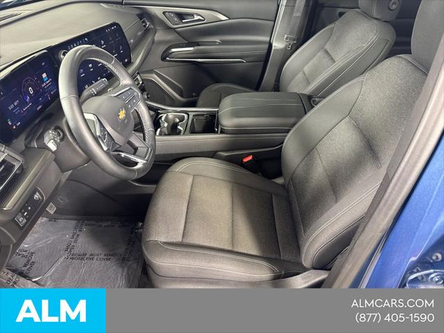 2024 Chevrolet Traverse FWD LT