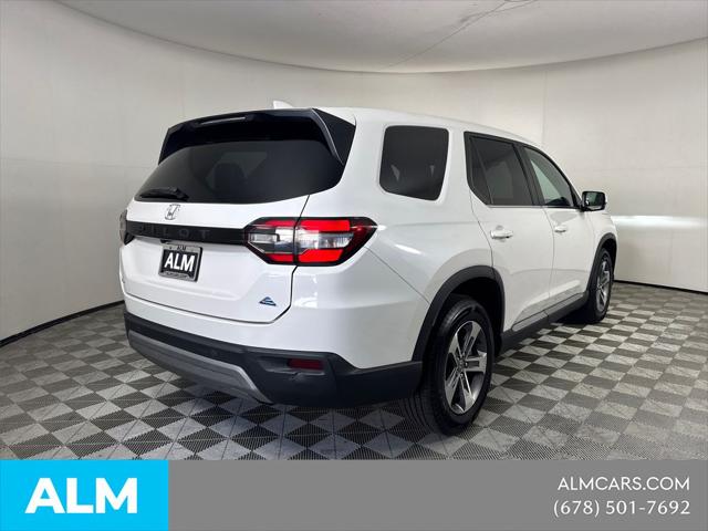 2023 Honda Pilot AWD EX-L 8 Passenger