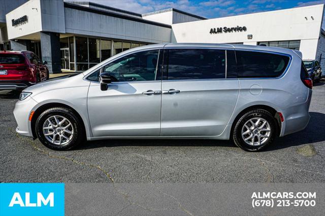 2024 Chrysler Pacifica Touring L