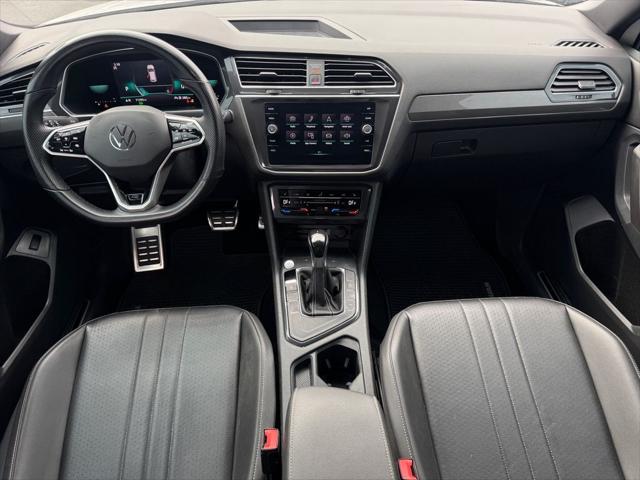 2022 Volkswagen Tiguan 2.0T SE R-Line Black