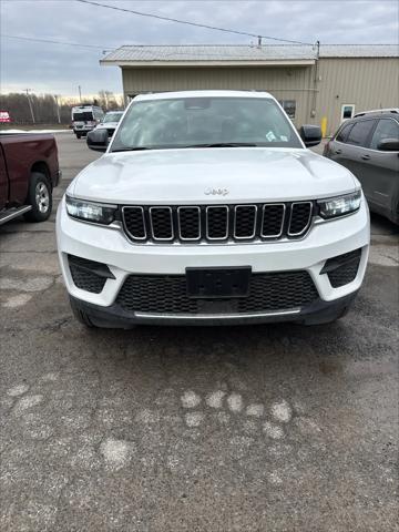 2025 Jeep Grand Cherokee Laredo X 4x4