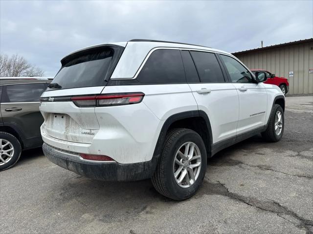 2025 Jeep Grand Cherokee Laredo X 4x4