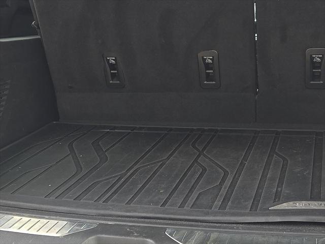 2022 Chevrolet Suburban 4WD Premier
