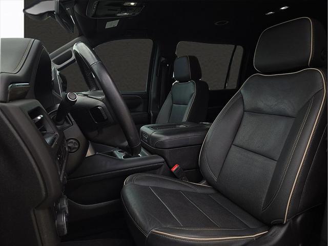 2022 Chevrolet Suburban 4WD Premier