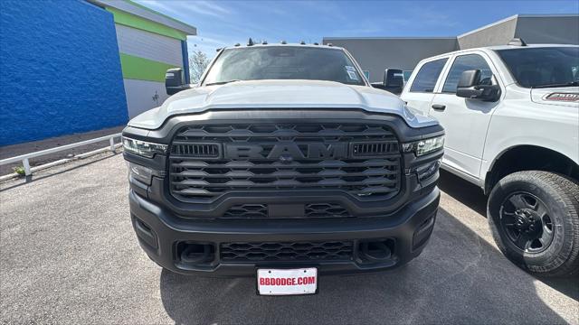 2026 RAM Ram 5500 Chassis Cab RAM 5500 TRADESMAN CHASSIS CREW CAB 4X4 84 CA