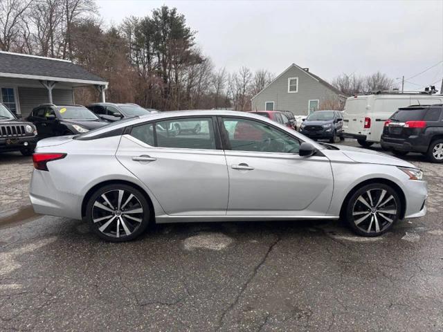 2020 Nissan Altima SR FWD