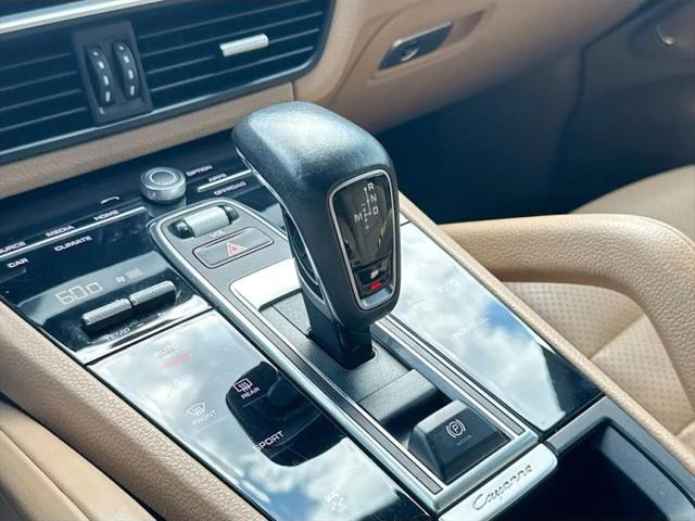 2019 Porsche Cayenne Base