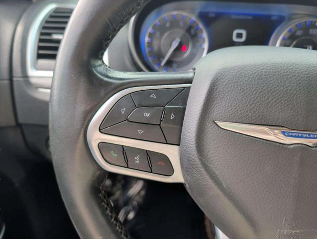 2021 Chrysler 300 Touring