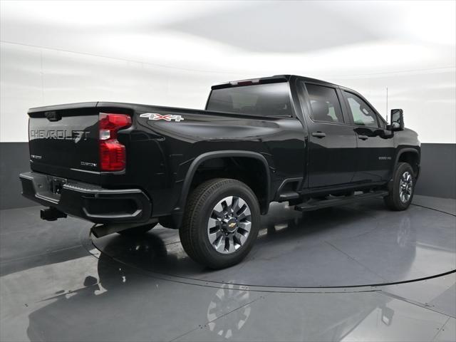 2023 Chevrolet Silverado 2500HD 4WD Crew Cab Standard Bed Custom
