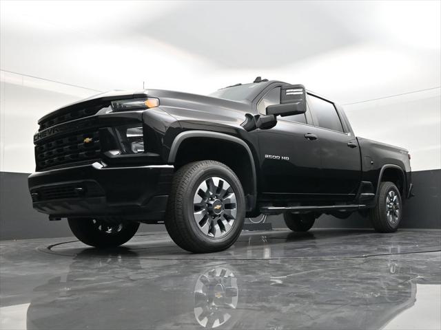 2023 Chevrolet Silverado 2500HD 4WD Crew Cab Standard Bed Custom