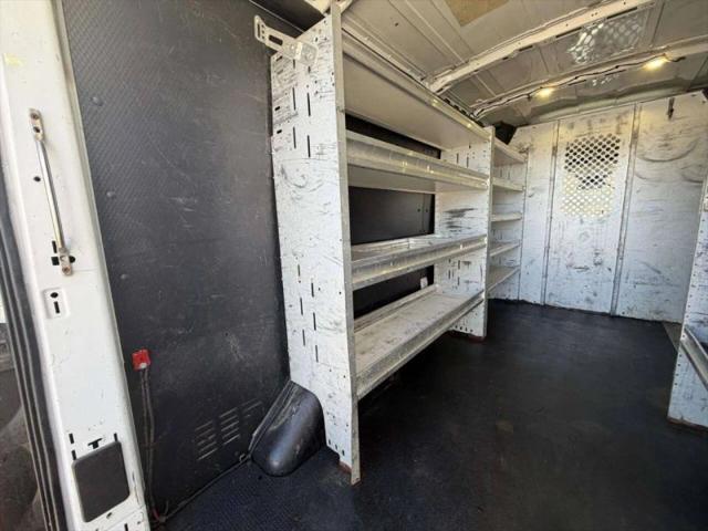 2016 Ford Transit Medium Roof w/Sliding Side Door